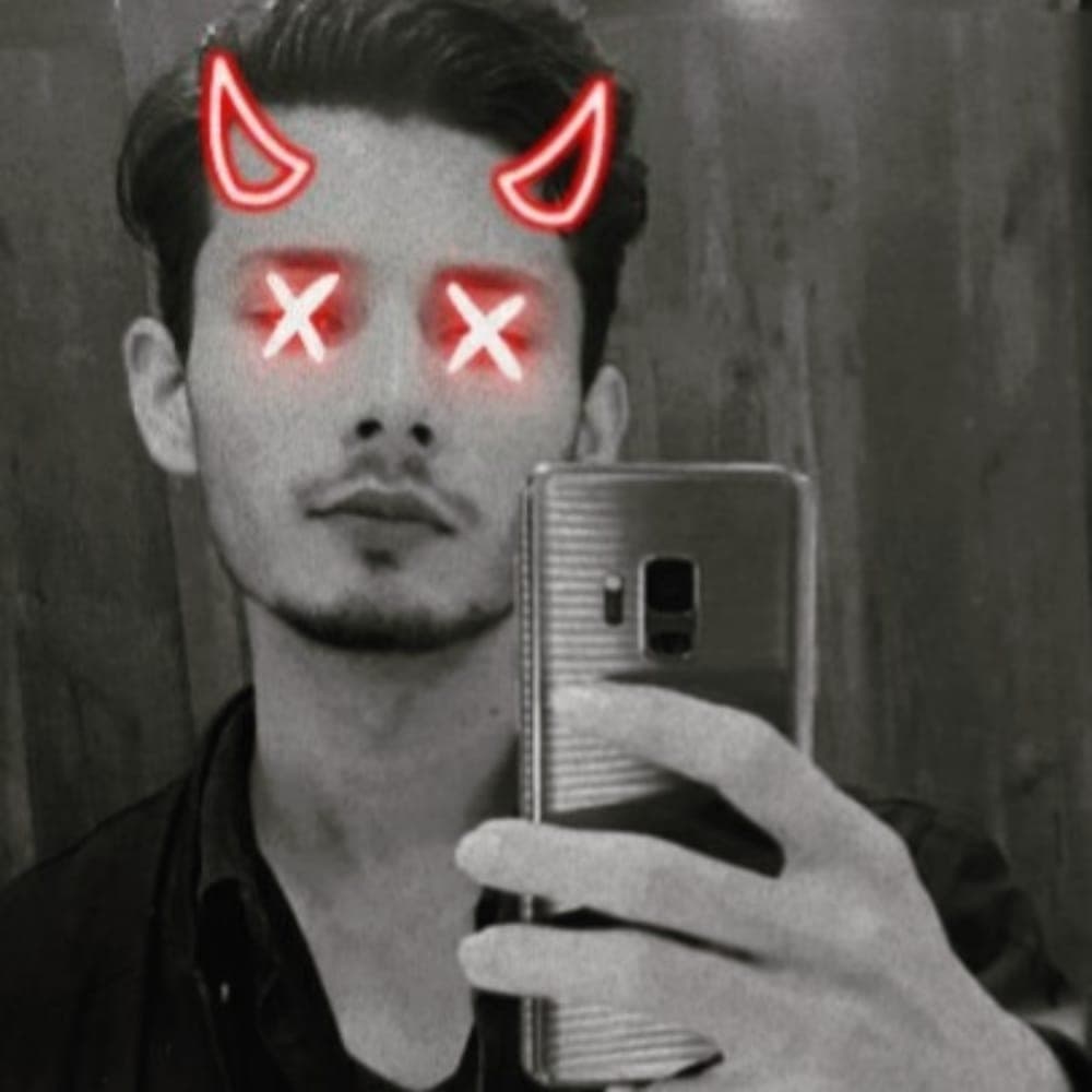 Glitter — BENEE